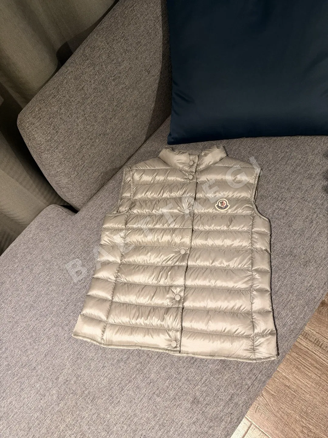 몽클레르 라이트웨이트 다운 조끼 상세 이미지 3