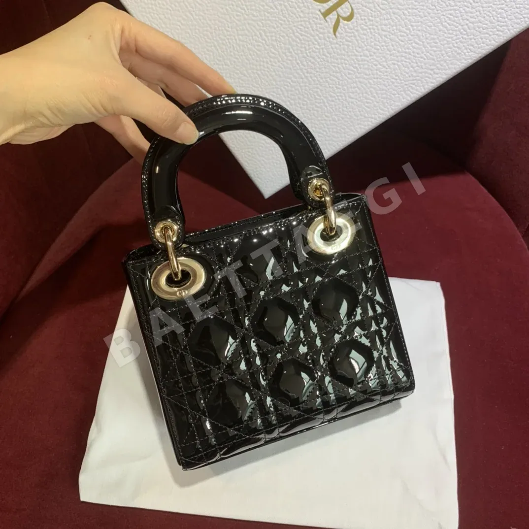 디올 레이디 카나쥬 미니 핸드백 상세 이미지 3