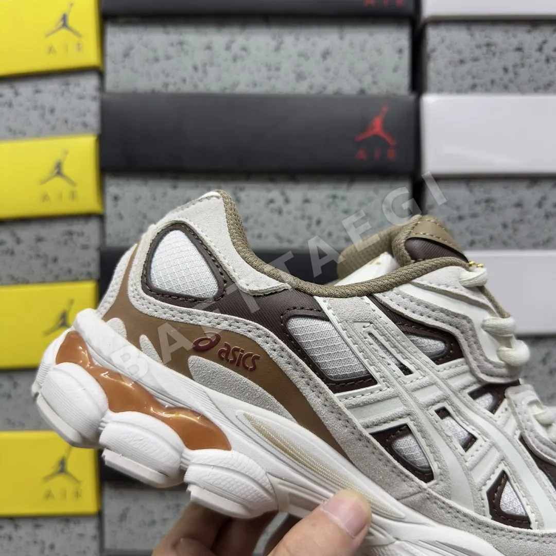 아식스 [WZ] 젤 NYC 1203A739-251 200463 Asics Gel-NYC Mineral Beige 상세 이미지 4