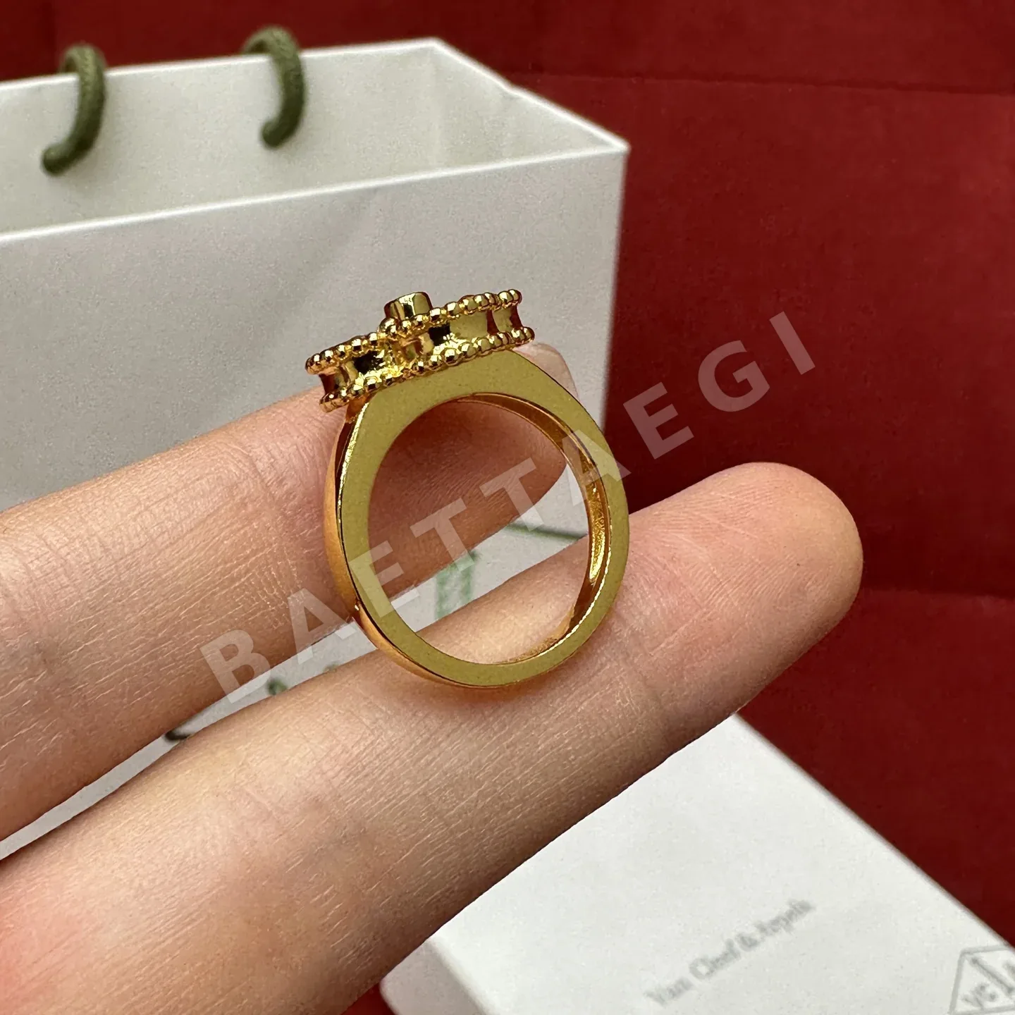 반클리프앤아펠 빈티지 알함브라 네 잎 클로버 다이아몬드 반지 상세 이미지 3