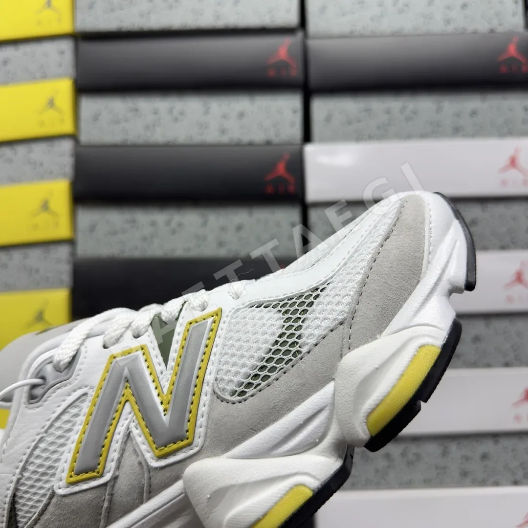뉴발란스 [C] 9060 U906089D 202266 New Balance 9060 White Apollo Gold 상세 이미지 5