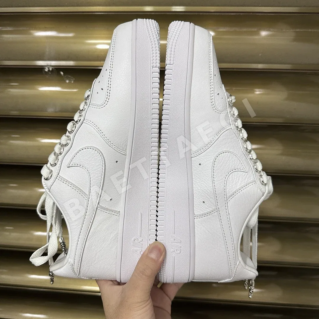 나이키 [MAX] 에어 포스 1 로우 SP CZ8065-100 201725 Nike Air Force 1 Low SP Drake NOCTA X 상세 이미지 2