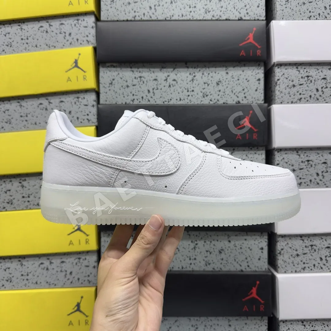 나이키 [MAX] 에어 포스 1 로우 CZ8065-101 201750 Nike Air Force 1 Low Drake NOCTA 상세 이미지 4