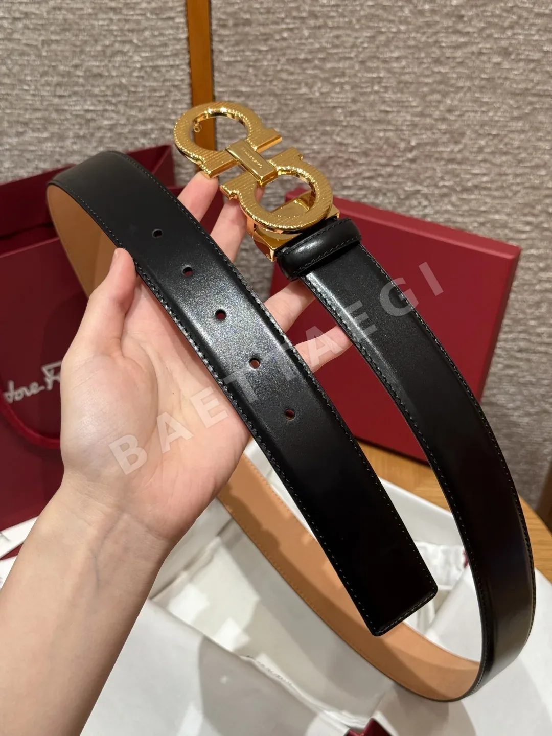 페레가모 간치니 버클 리버시블 벨트 상세 이미지 4