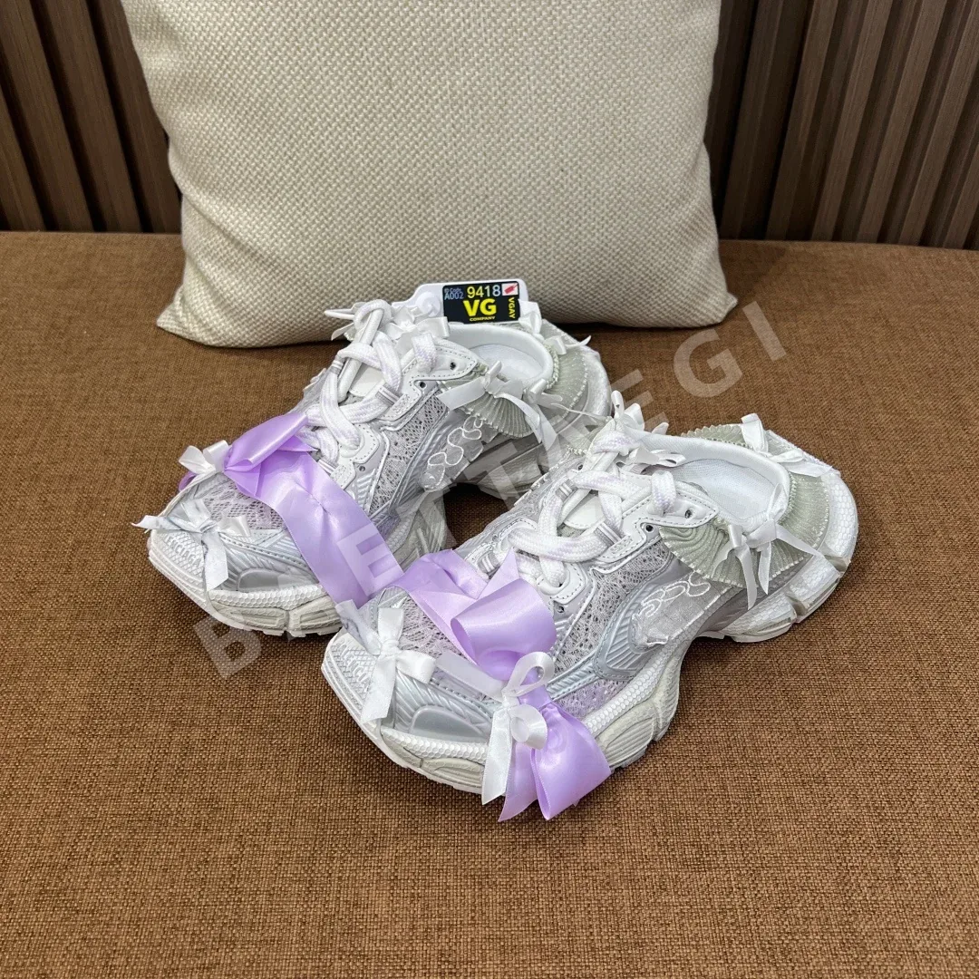 발렌시아가 3XL 스니커즈 여성 메시 로고 디테일 상세 이미지 4