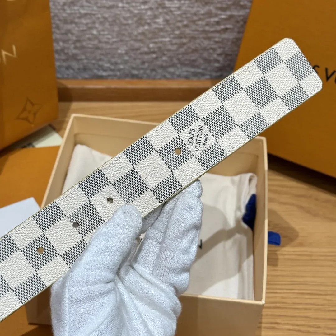 루이비통 LV 이니셜 40mm 리버서블 벨트 상세 이미지 6
