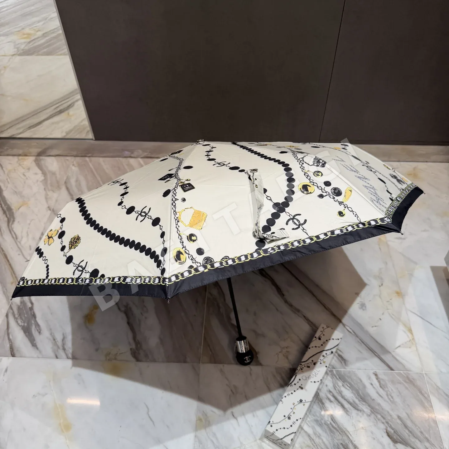 샤넬 우산 85266 Chanel Umbrella 상세 이미지 6