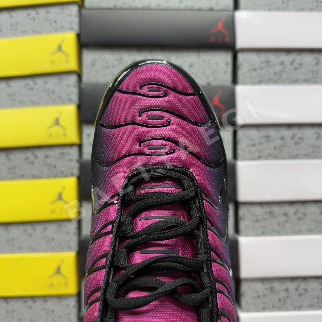 나이키 [BD] 에어 맥스 플러스 FJ5481-010 201841 Nike Air Max Plus Black Pink 상세 이미지 3