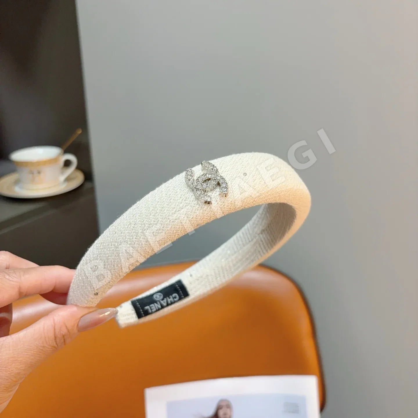 샤넬 레트로 스타일 헤어밴드 상세 이미지 3