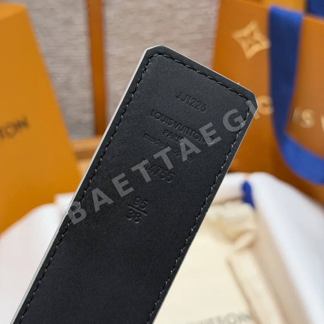 루이비통 이니셜 메탈 버클 40mm 리버시블 벨트 상세 이미지 9
