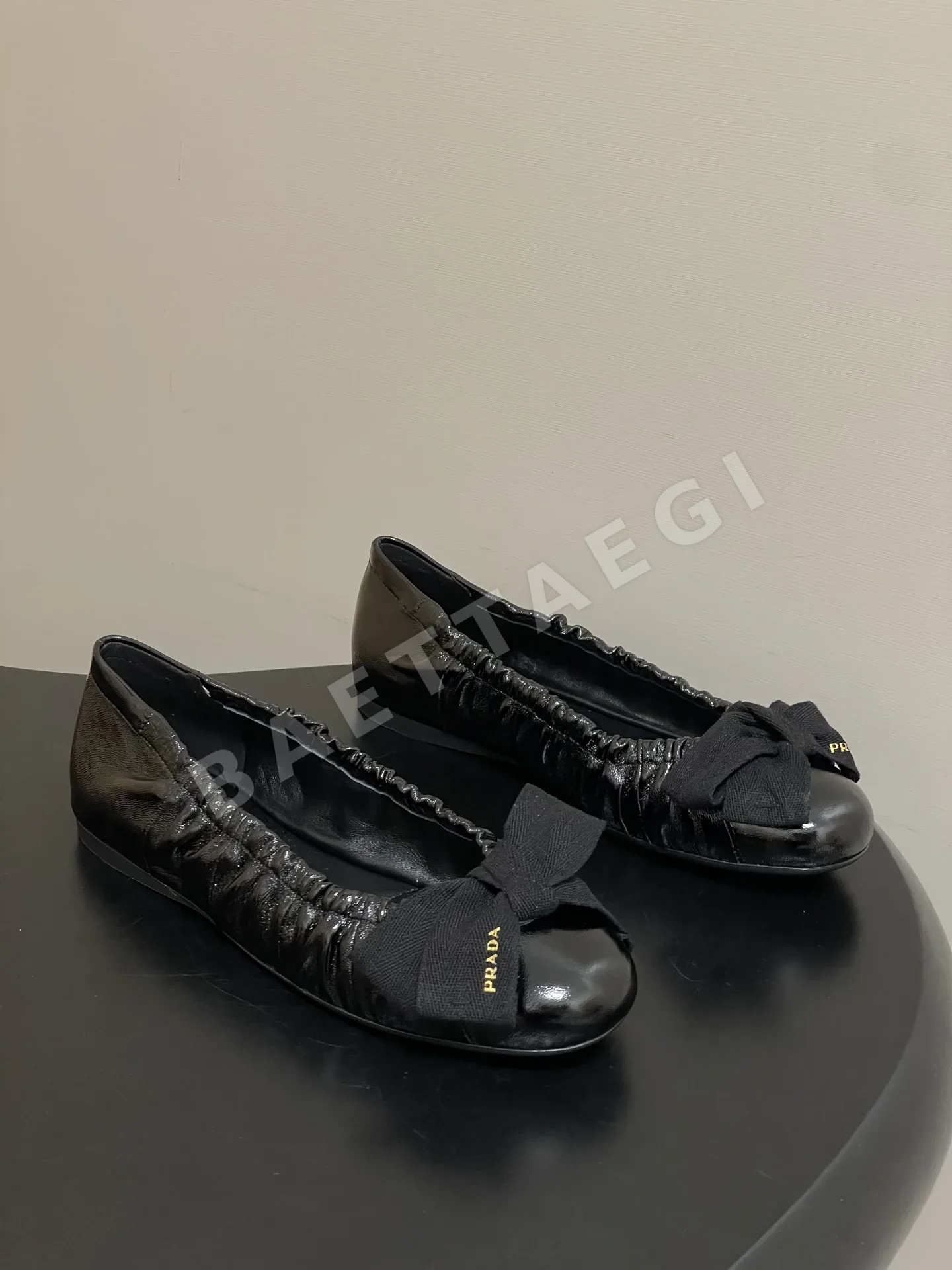 프라다 프렌치 빅 보우 발레 플랫 신발 8236