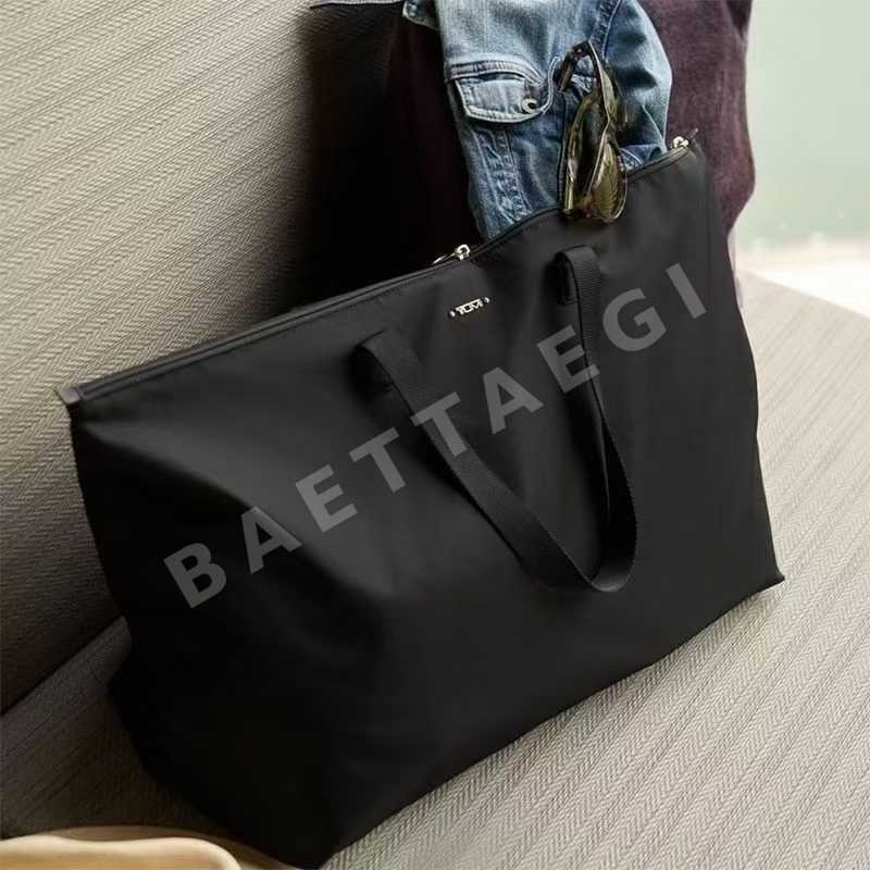 여행가방 블랙 여성용 쇼핑백 상세 이미지 6