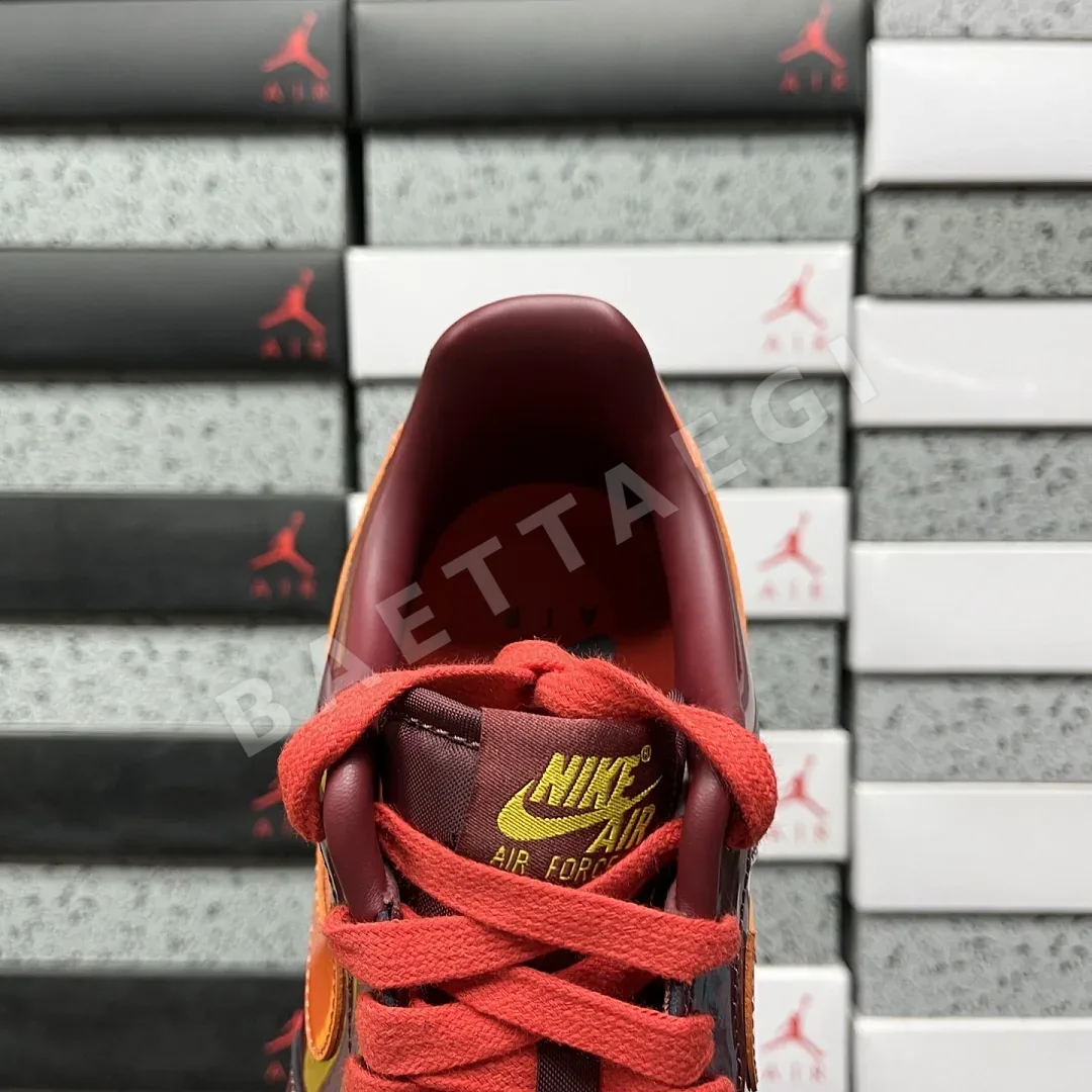 나이키 [GX] 에어 포스 1 로우 IO4489-601 202029 Nike Air Force 1 Low Patent Leather Dark 상세 이미지 4