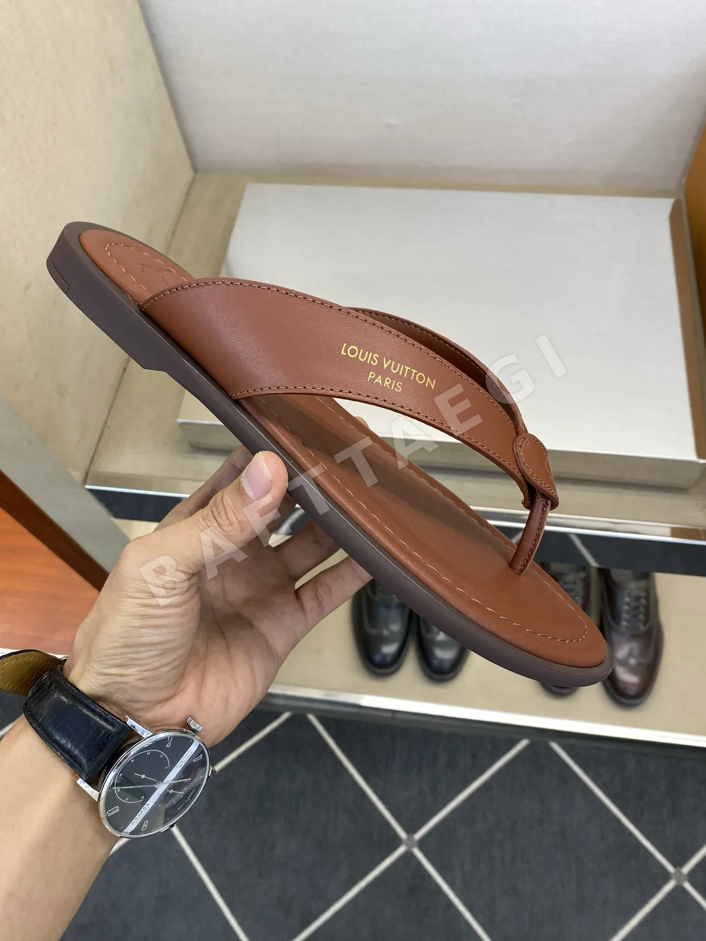 루이비통 LV 선셋 레이스 샌들 상세 이미지 5