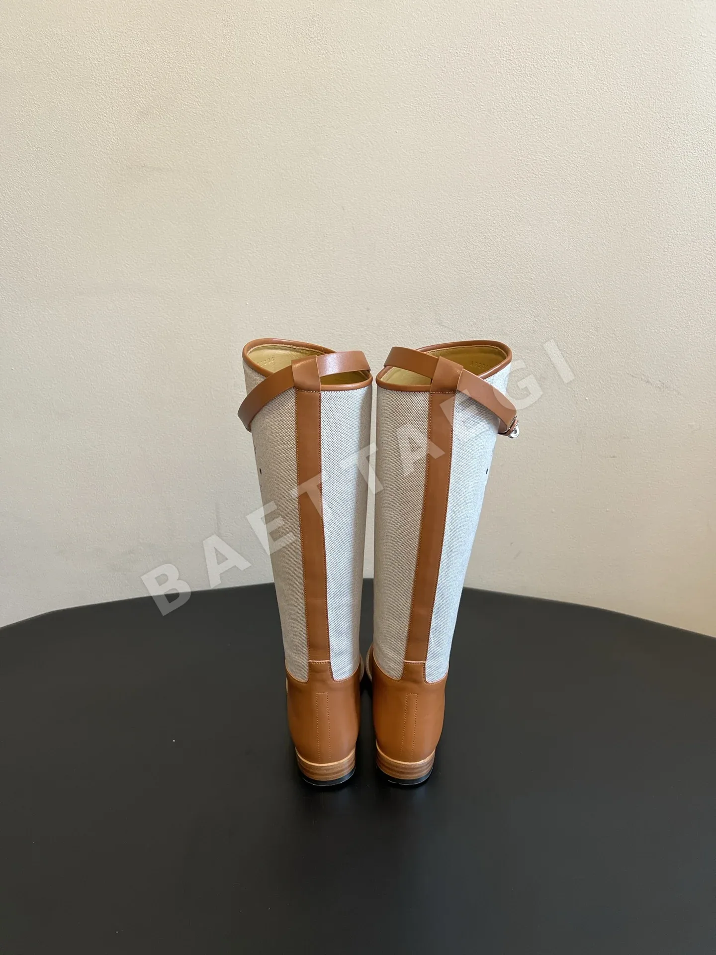 에르메스 부츠 소가죽 메탈 버클 스트랩 상세 이미지 4