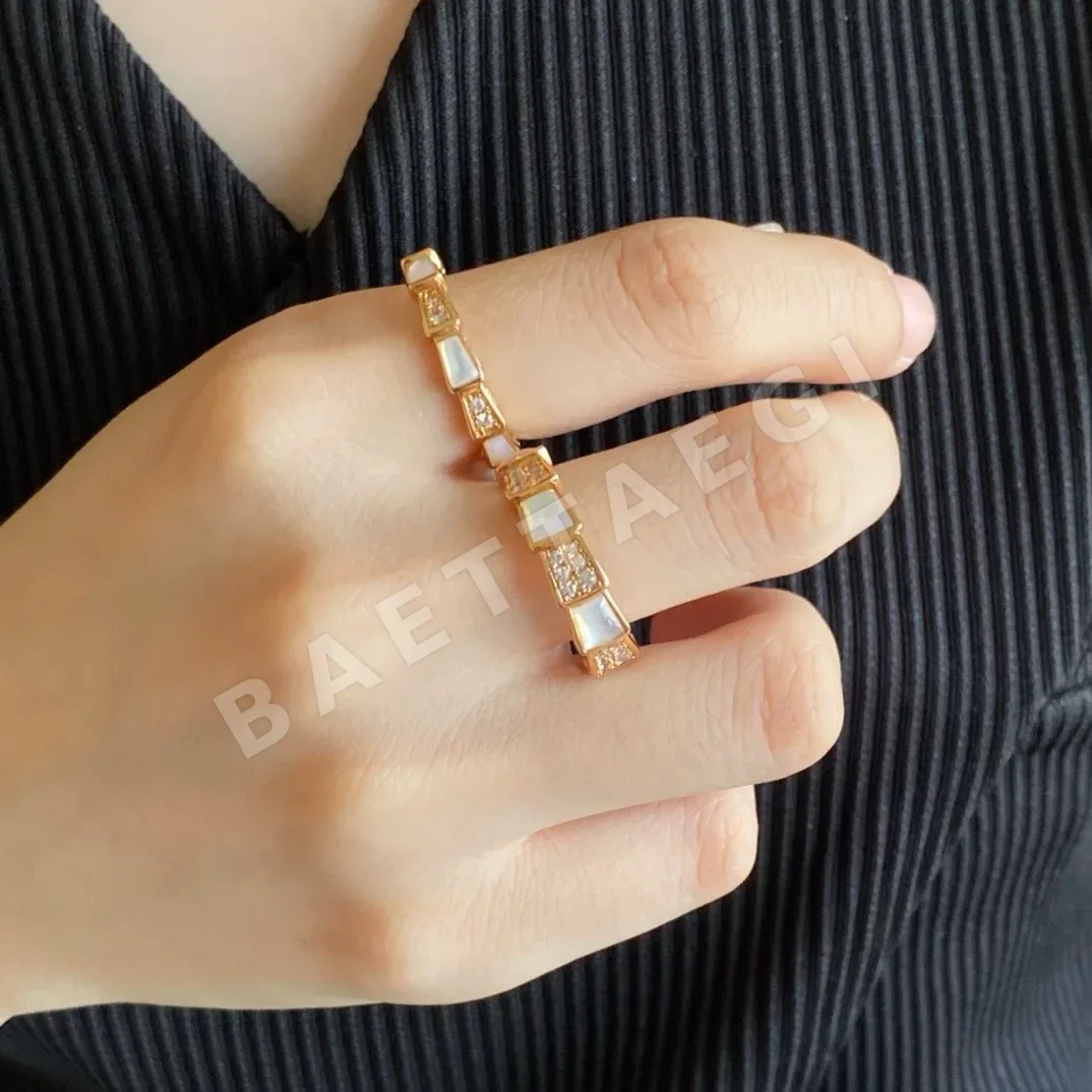 불가리 스네이크 와이드 반지 64608
