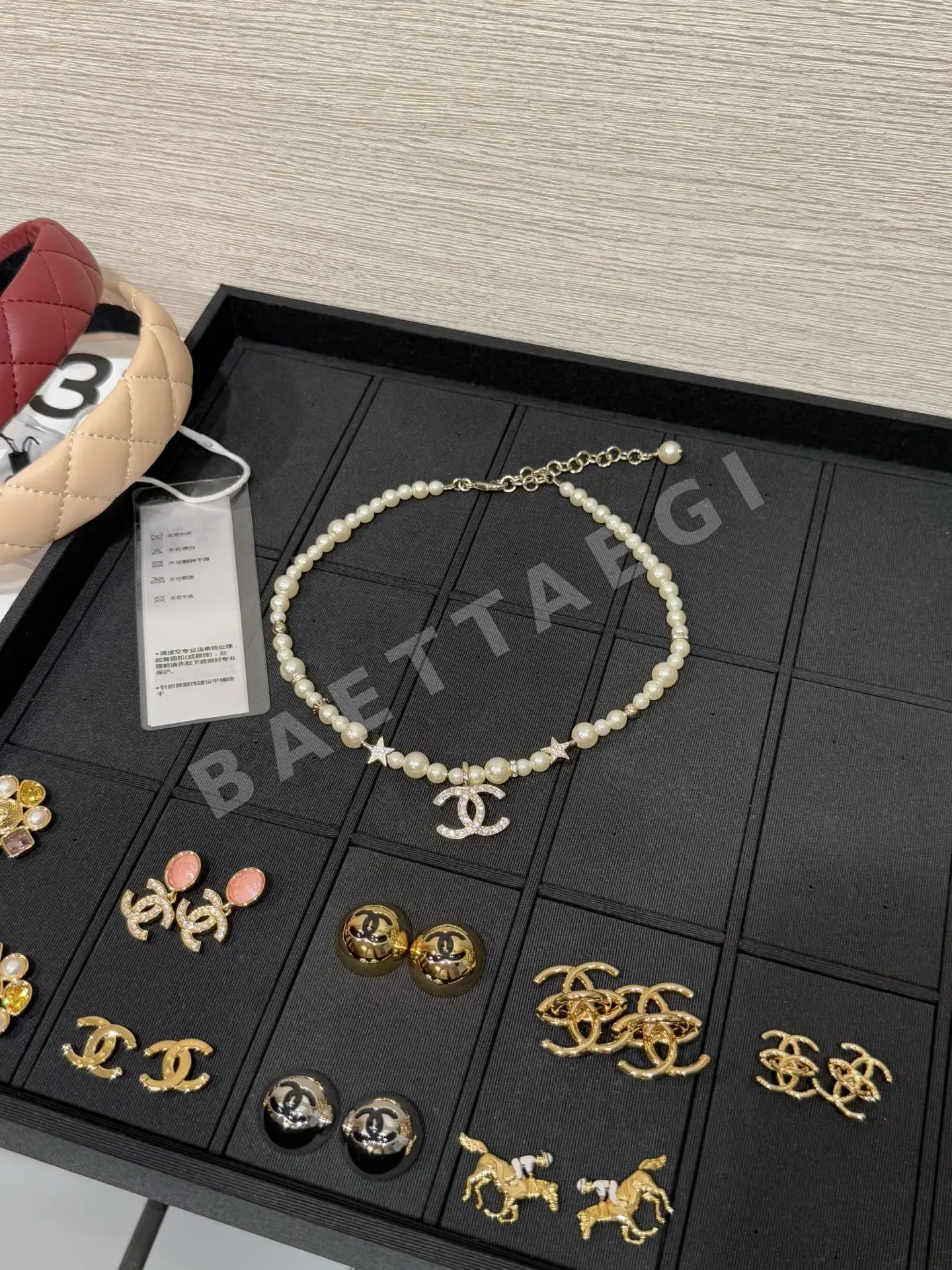 샤넬 골드 스타 더블 C 진주 초커 목걸이 상세 이미지 7