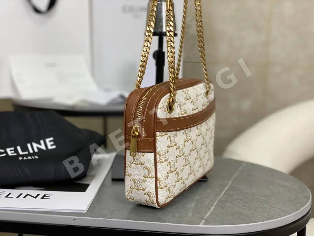 셀린느 파타팡 모노그램 체인 숄더백 상세 이미지 3