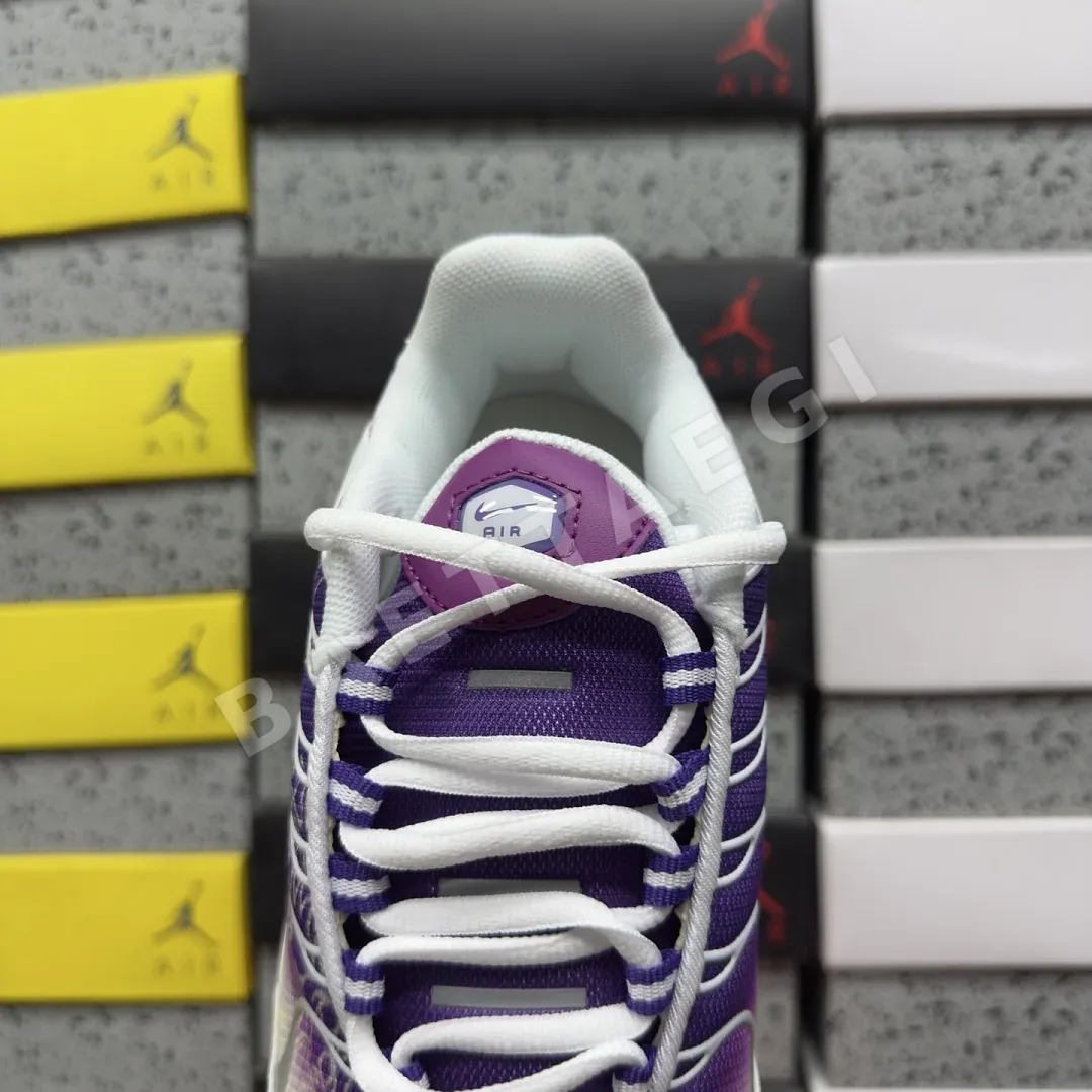 나이키 [BD] 에어 맥스 플러스 105 504 화이트 퍼플 201911 Nike Air Max Plus 105-504 상세 이미지 6