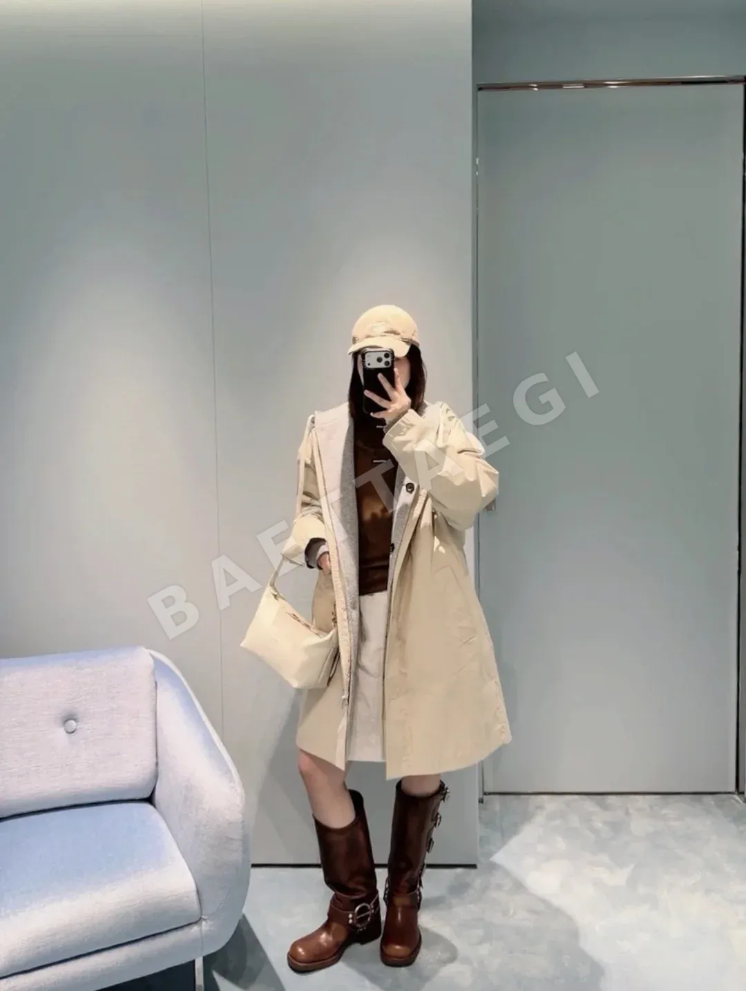 미우미우 탈착 후드 트렌치코트 투피스 자켓 상세 이미지 4