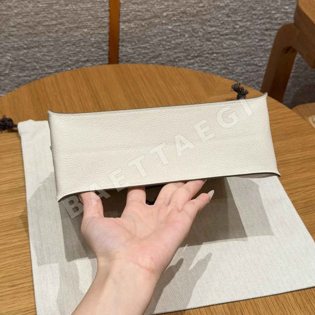 에르메스 켈리 단스 가죽 지갑 상세 이미지 5