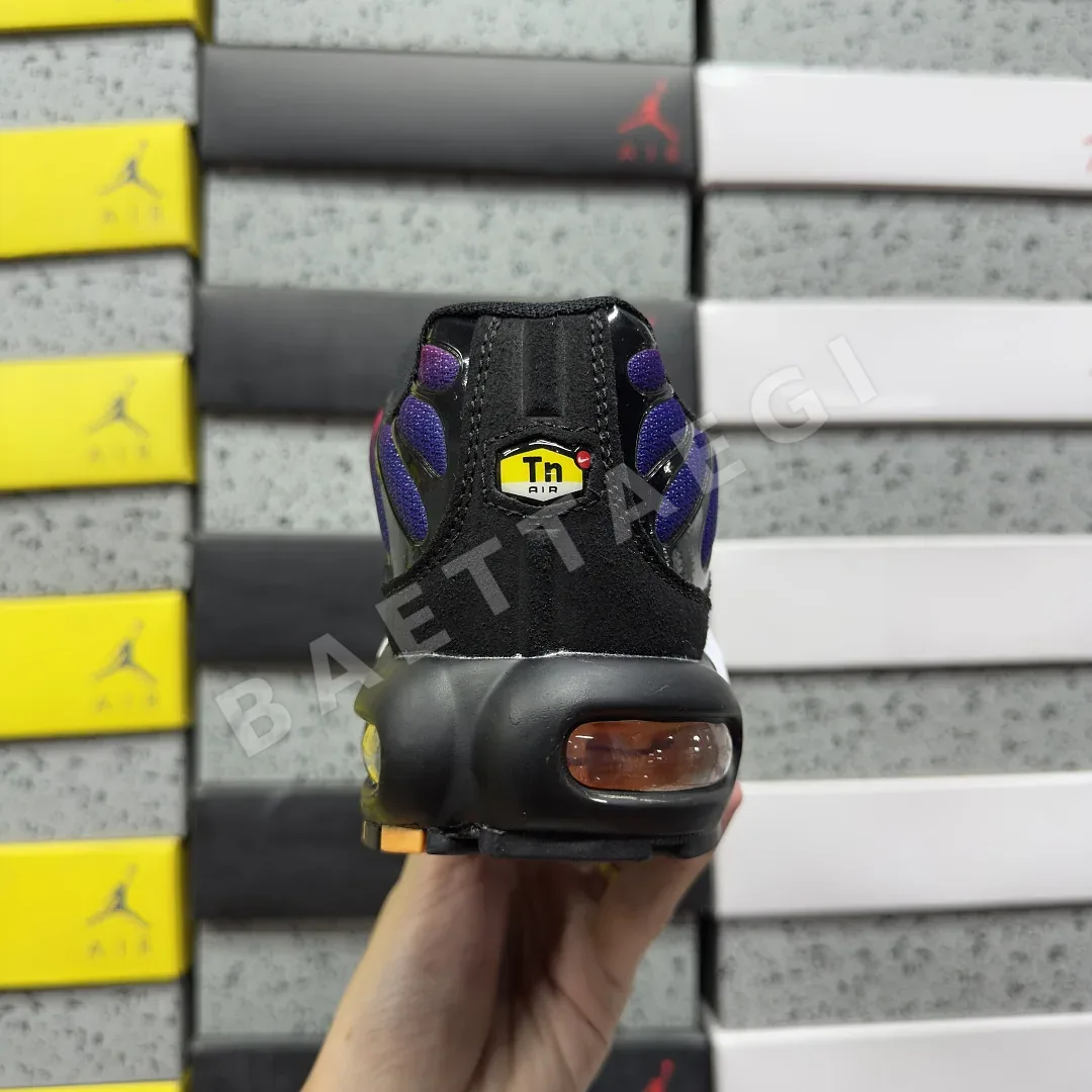 나이키 [BD] 에어 맥스 플러스 FN8260-001 201842 Nike Air Max Plus Patta FC Barcelona Culers 상세 이미지 5