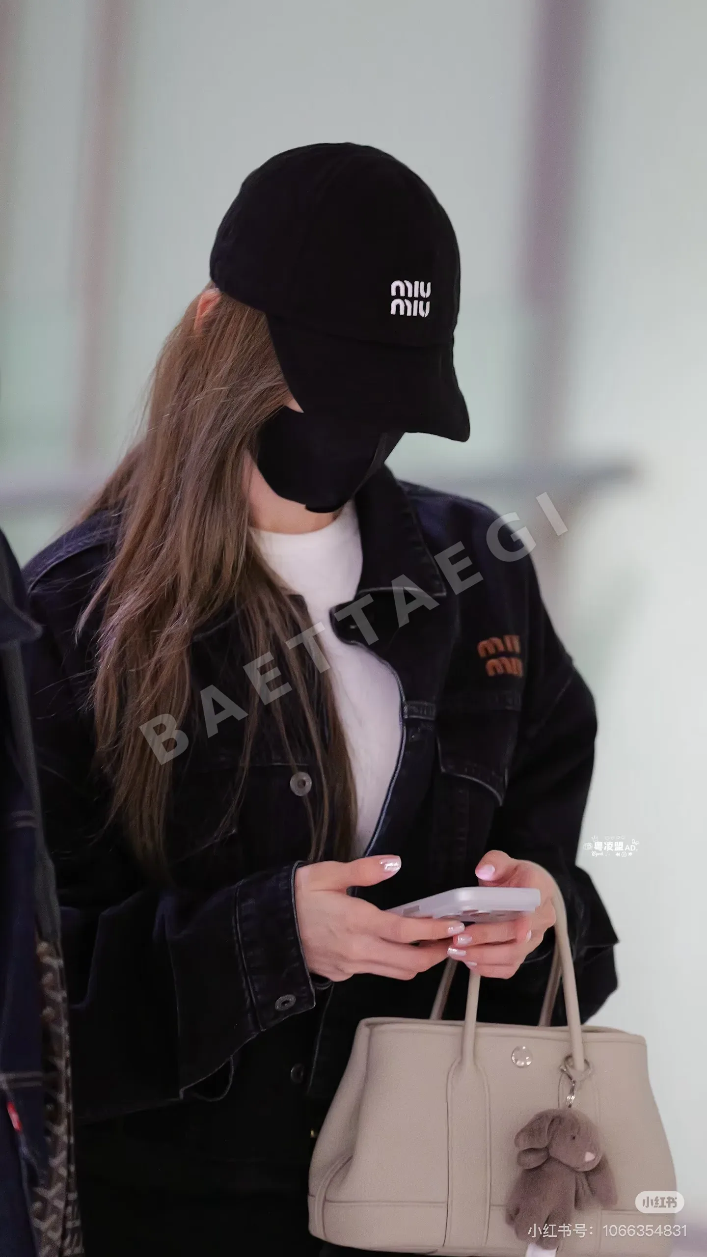 미우미우 패치워크 크롭 데님 자켓 상세 이미지 3