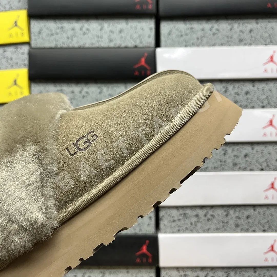 어그 [OT] 브라운 209047 UGG 상세 이미지 3