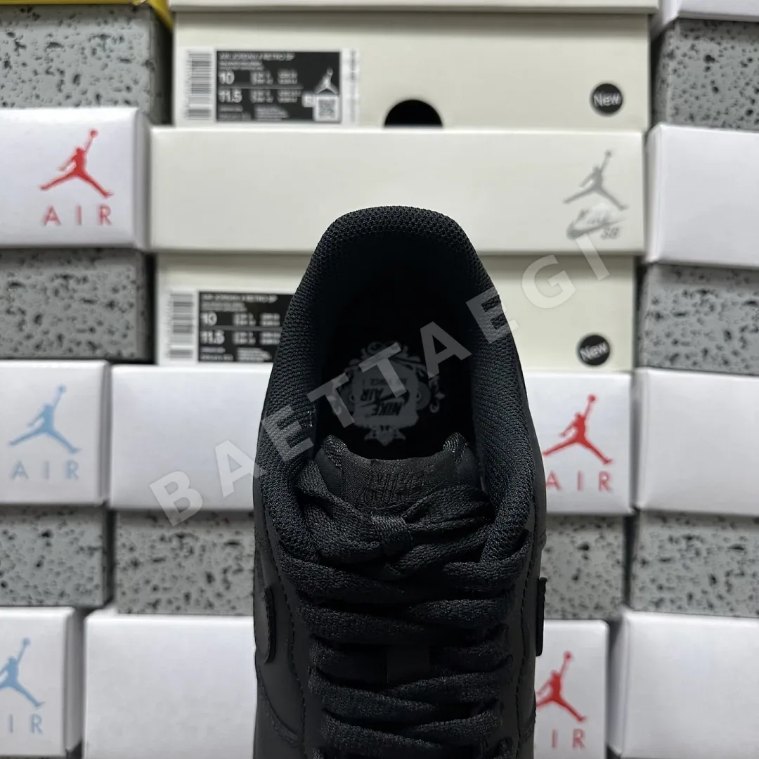 나이키 [XY/PB] 에어 포스 1 로우 CW2288-001 201727 Nike Air Force 1 Low '07 Black 상세 이미지 7