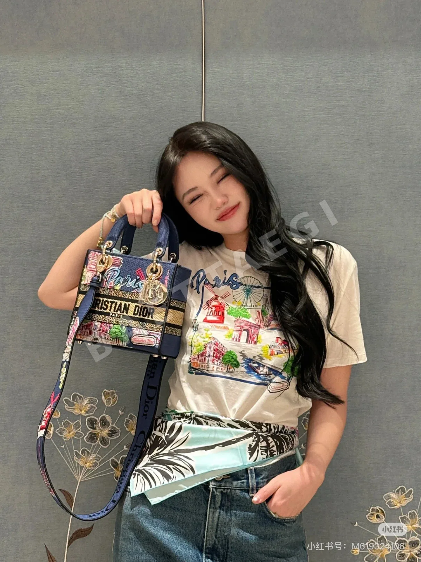 디올 파리 레드카펫 글래머 프린트 린넨 반팔 티셔츠 상세 이미지 8
