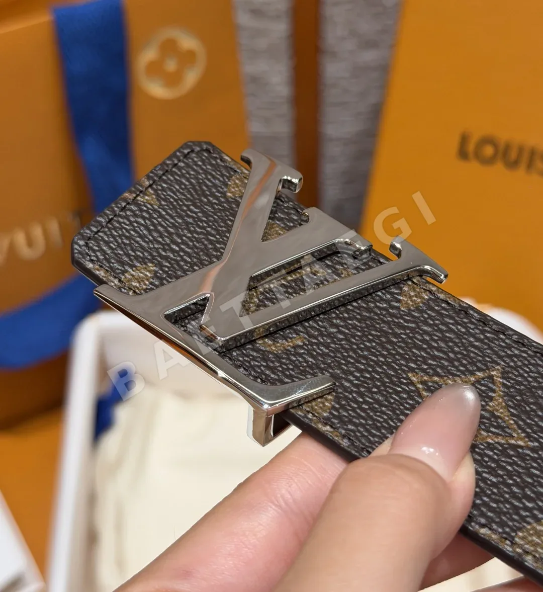 루이비통 이니셜 40mm 리버시블 벨트 상세 이미지 6