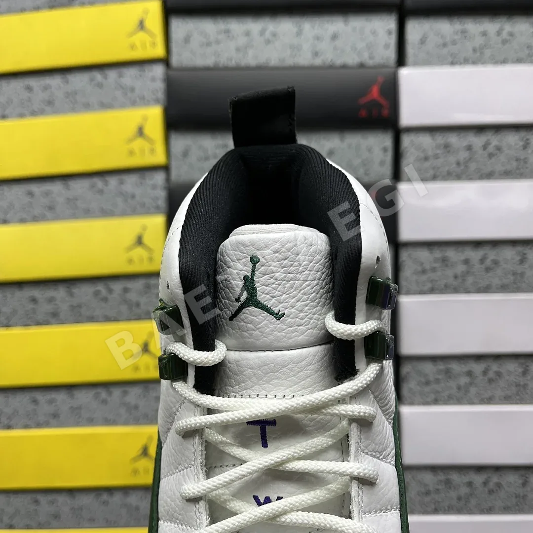나이키 [GX] 조던 12 레트로 CT8013-103 201966 Nike Jordan 12 Retro Bucks 상세 이미지 6