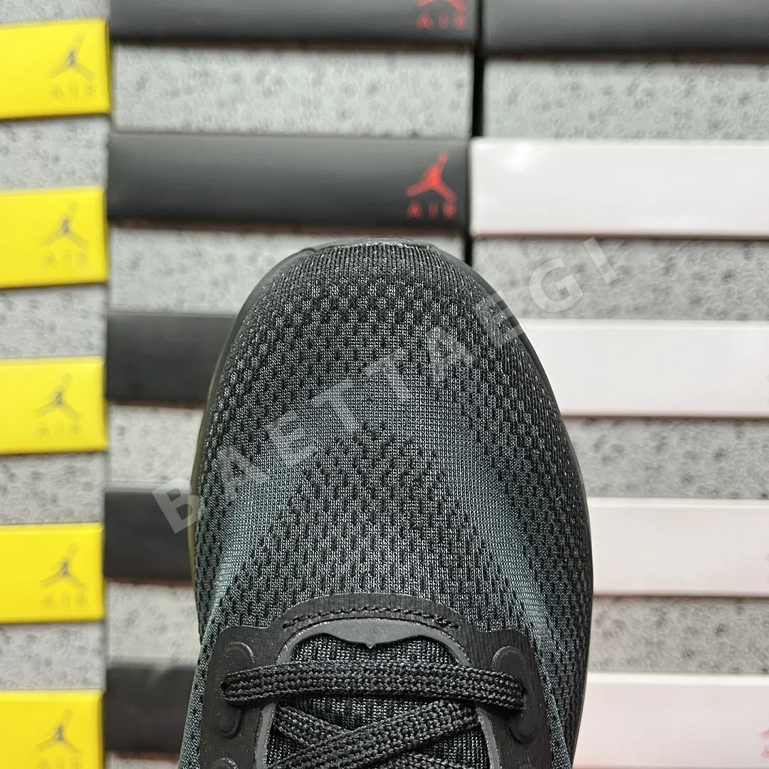 나이키 [CG] 보메로 프리미엄 IQ0627-001 201999 Nike Vomero Premium Black Mini Chrome Swoosh 상세 이미지 2