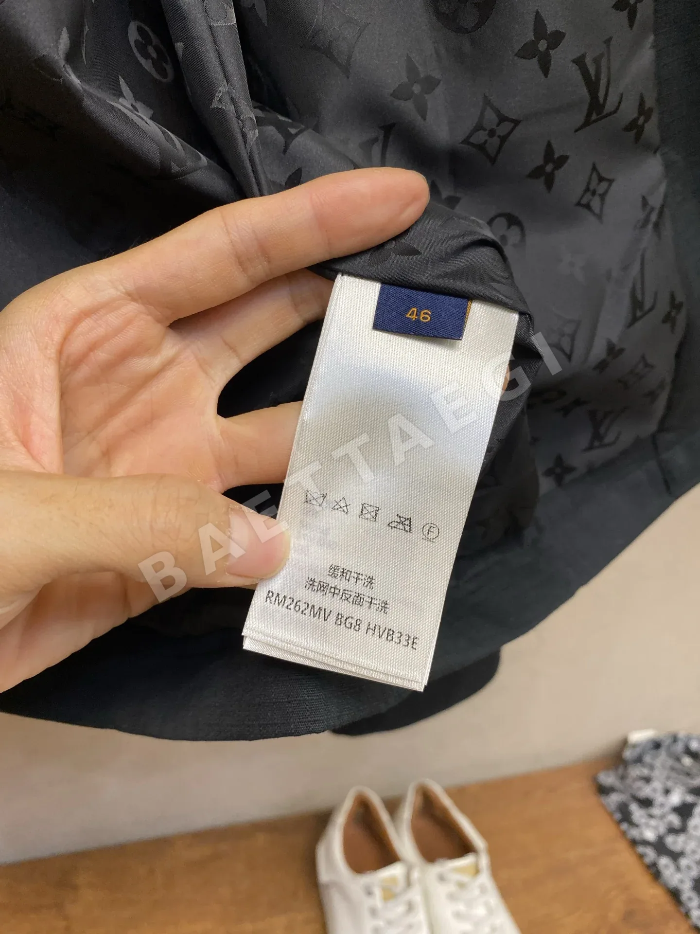 루이비통 코튼 지퍼 포켓 워크 자켓 상세 이미지 6