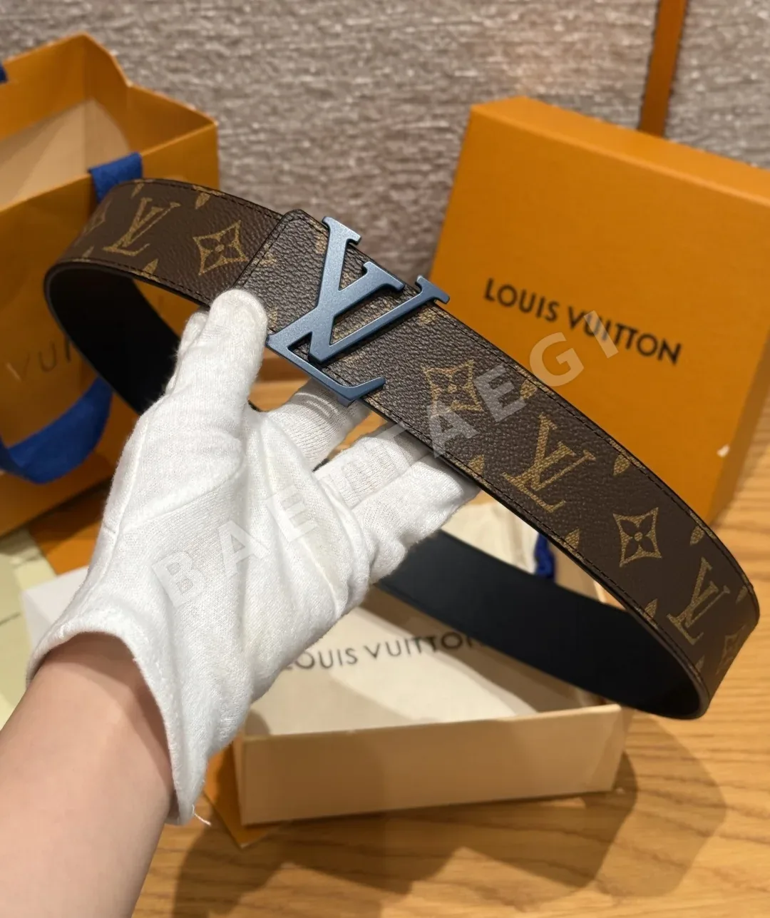 루이비통 LV 모노그램 리버시블 벨트 상세 이미지 8
