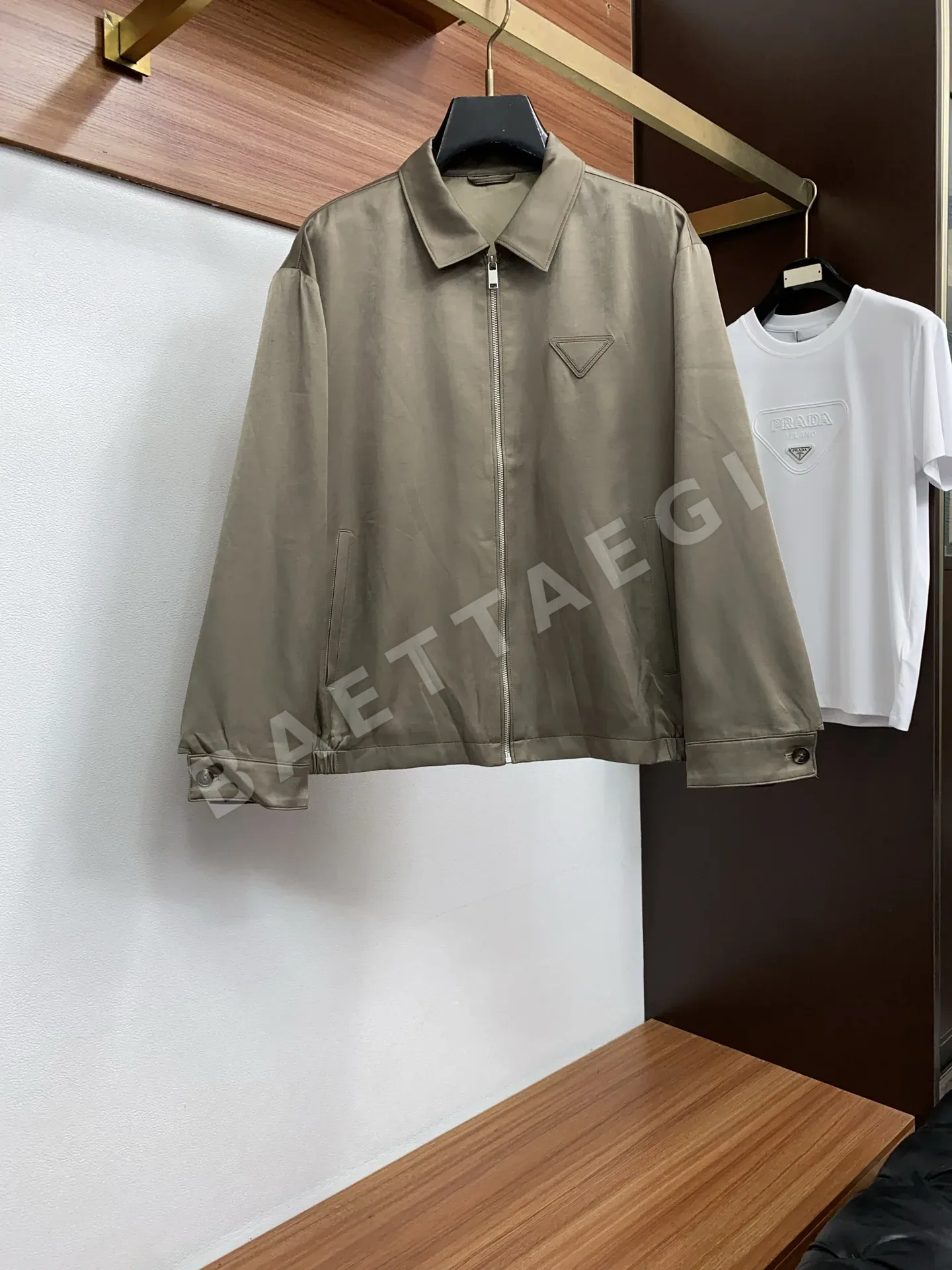 프라다 남성 슬림핏 텐셀 라펠 자켓 52995