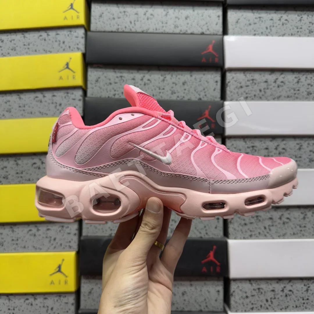 나이키 [BD] 에어 맥스 플러스 FV0393-001 201847 Nike Air Max Plus 상세 이미지 6