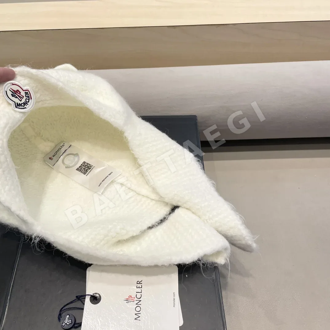몽클레르 테디베어 니트 여성 모자 상세 이미지 9