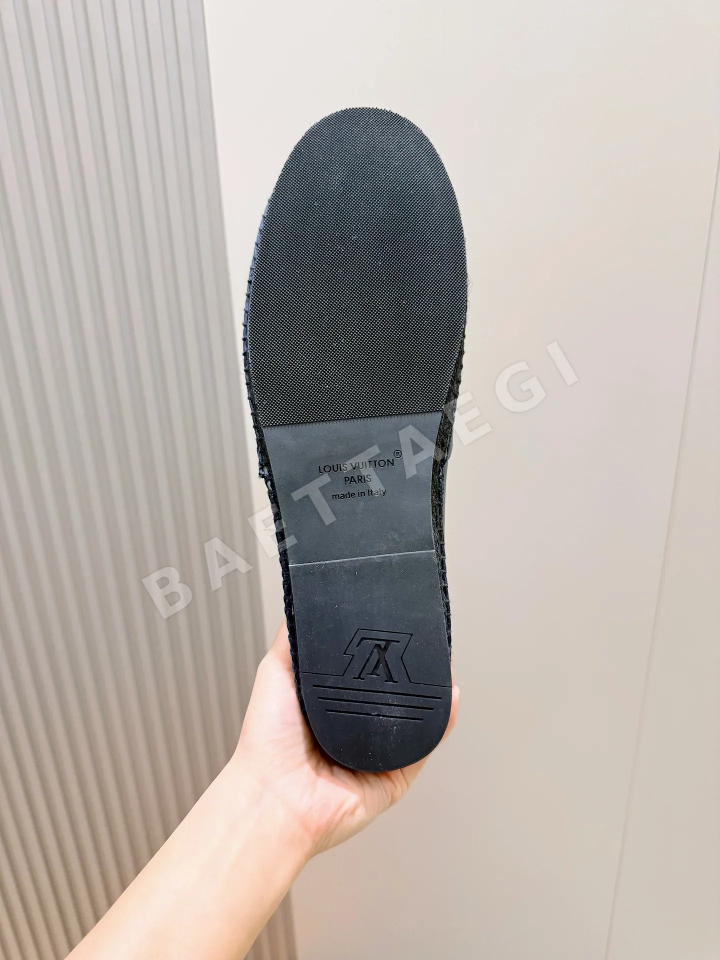 루이비통 로퍼 남성 스웨이드 상세 이미지 9