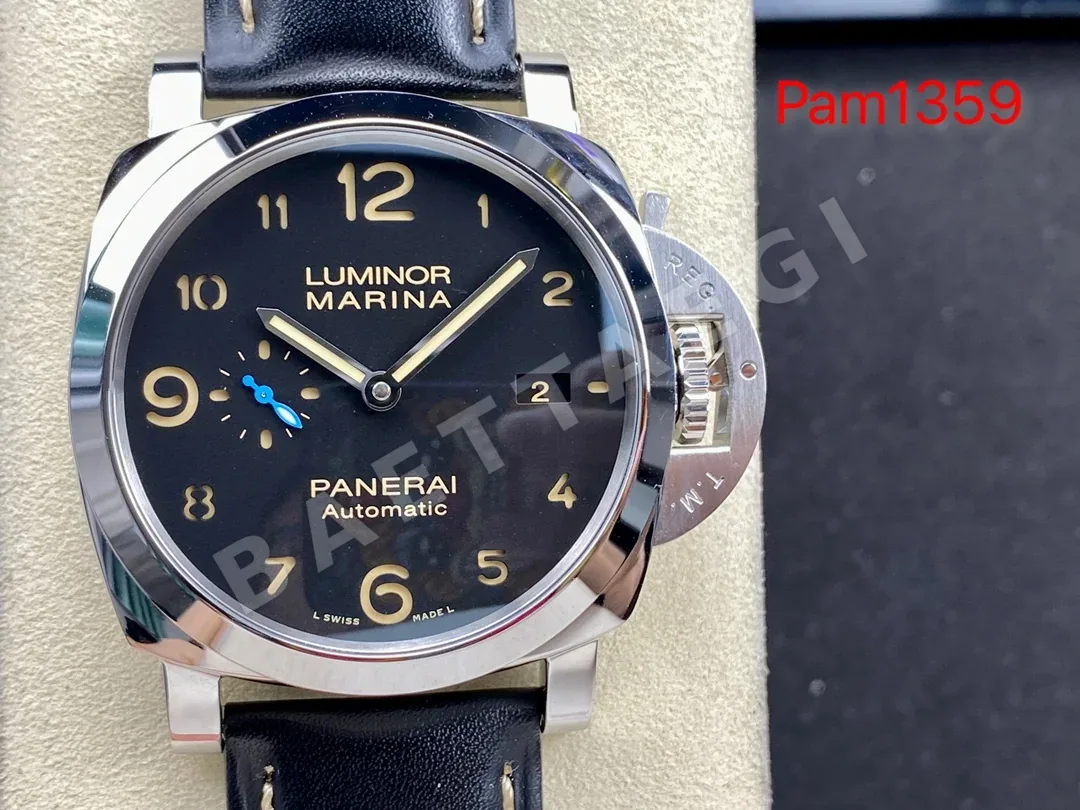 파네라이 PAM1359 시계