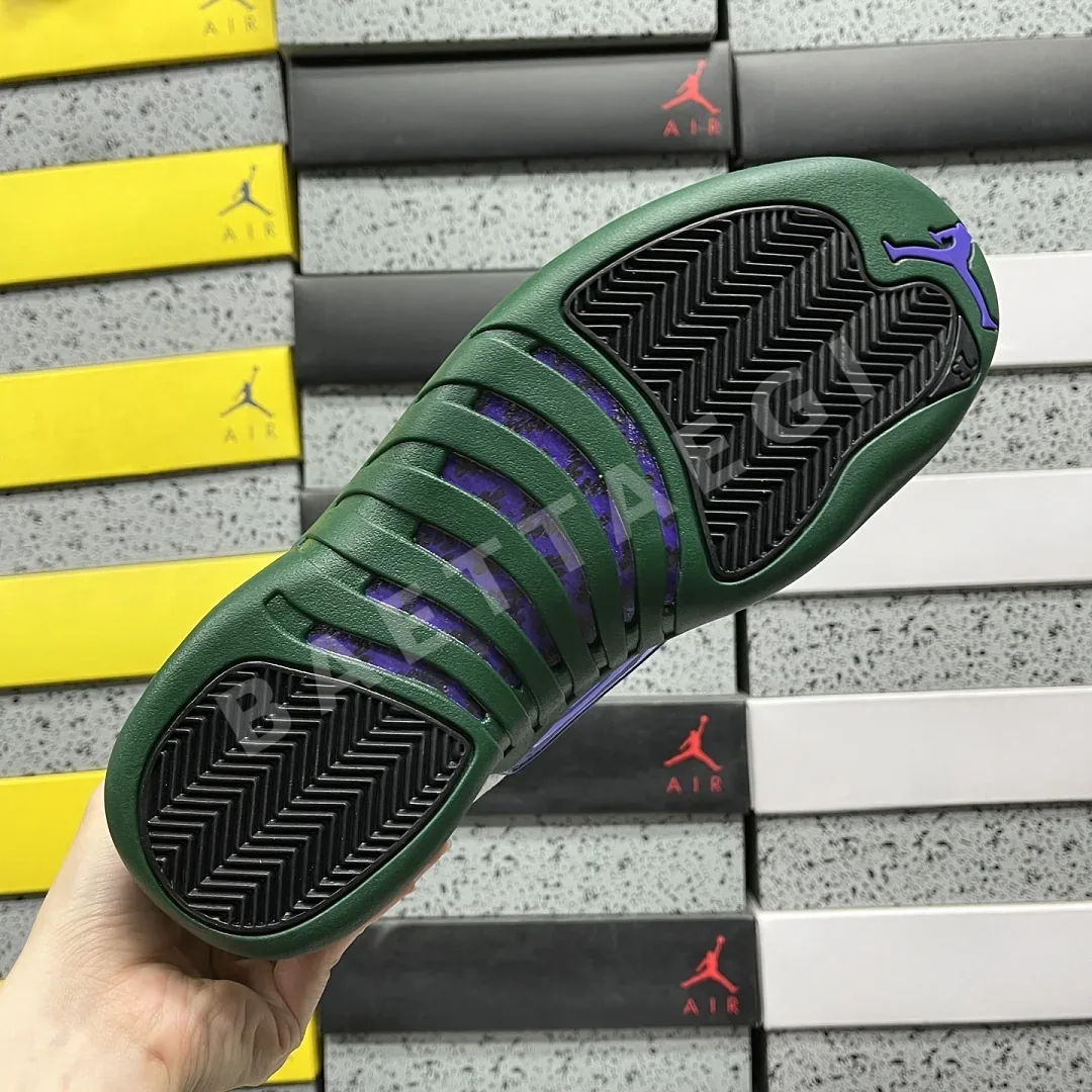 나이키 [GX] 조던 12 레트로 CT8013-103 201966 Nike Jordan 12 Retro Bucks 상세 이미지 9