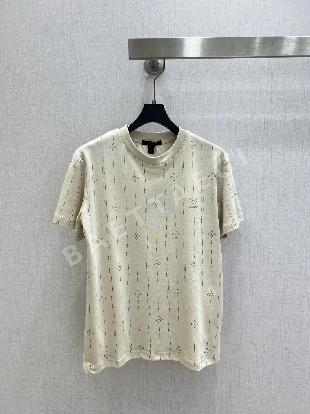 루이비통 올오버 패턴 프린트 여성 반팔 티셔츠 97172