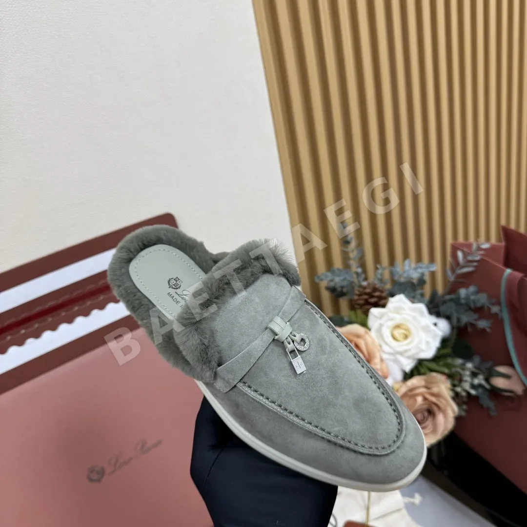 로로피아나 샌들 스웨이드 마이 참 장식 상세 이미지 9