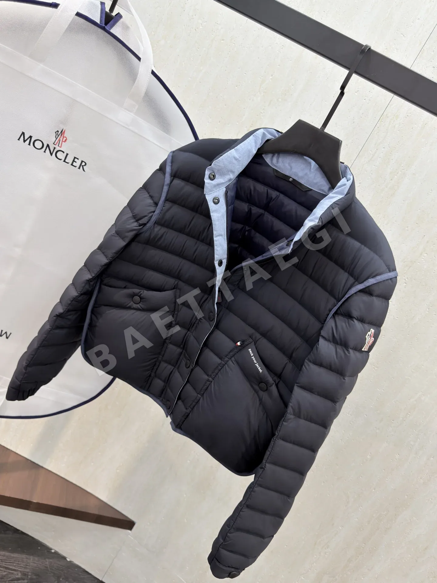 몽클레르 그레노블 마둘라인 패커블 다운 재킷 상세 이미지 7
