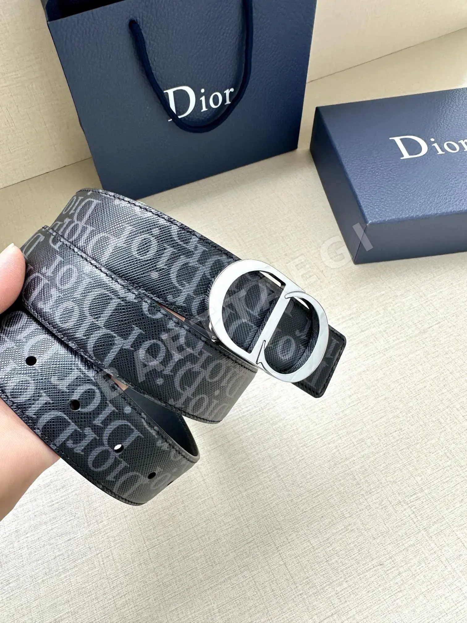 디올 리버시블 가죽 벨트 상세 이미지 7