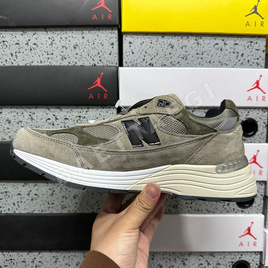 뉴발란스 [ZOK] 992 M992J2 202034 New Balance 992 JJJJound Grey 상세 이미지 9