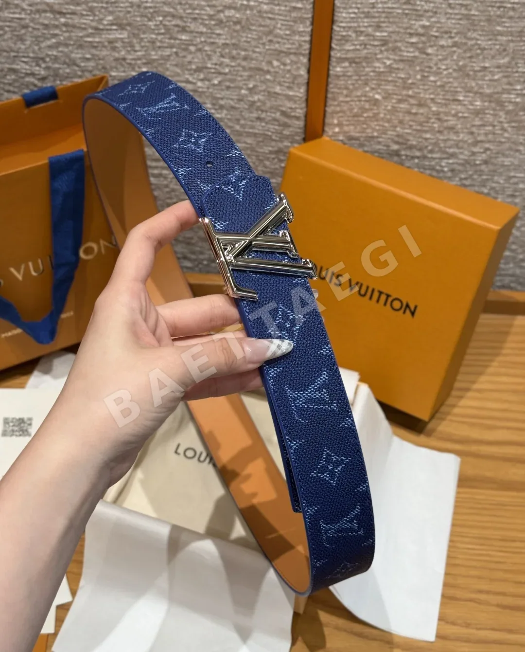 루이비통 디멘션 모노그램 헤리티지 리버시블 벨트 상세 이미지 4