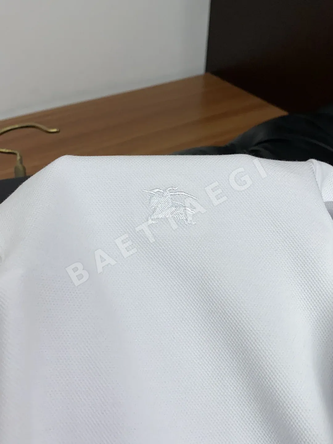 버버리 긴팔 폴로셔츠 남성의류 상세 이미지 7