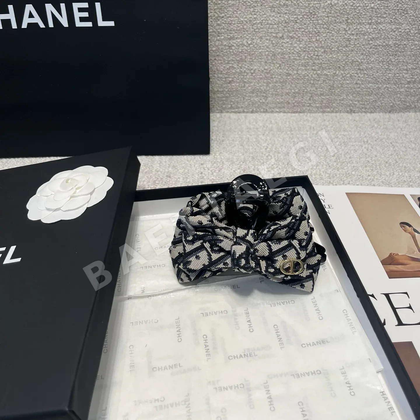 디올 CD 클립 헤어악세사리 상세 이미지 5