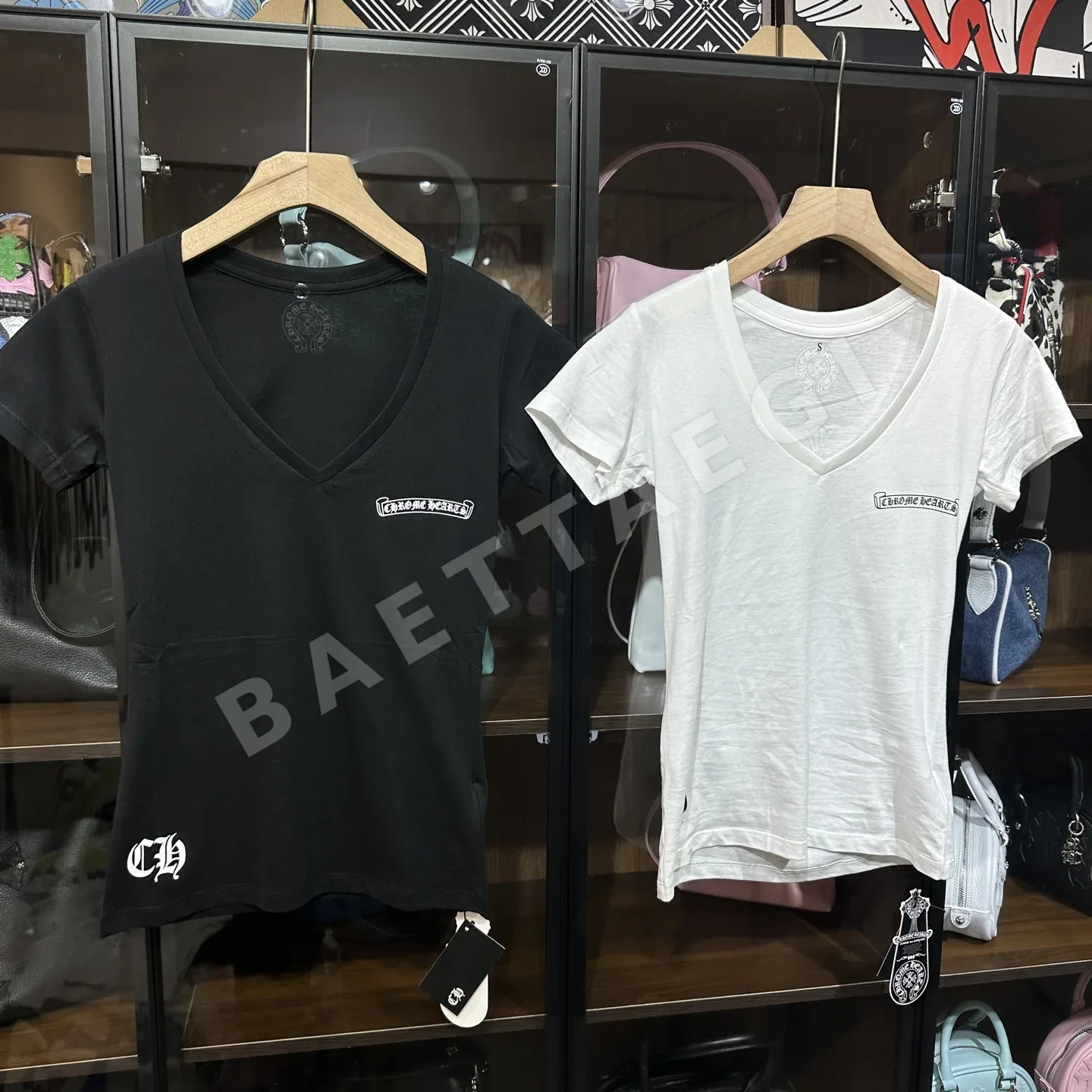 크롬하츠 남성 V넥 반팔 셔츠 205292